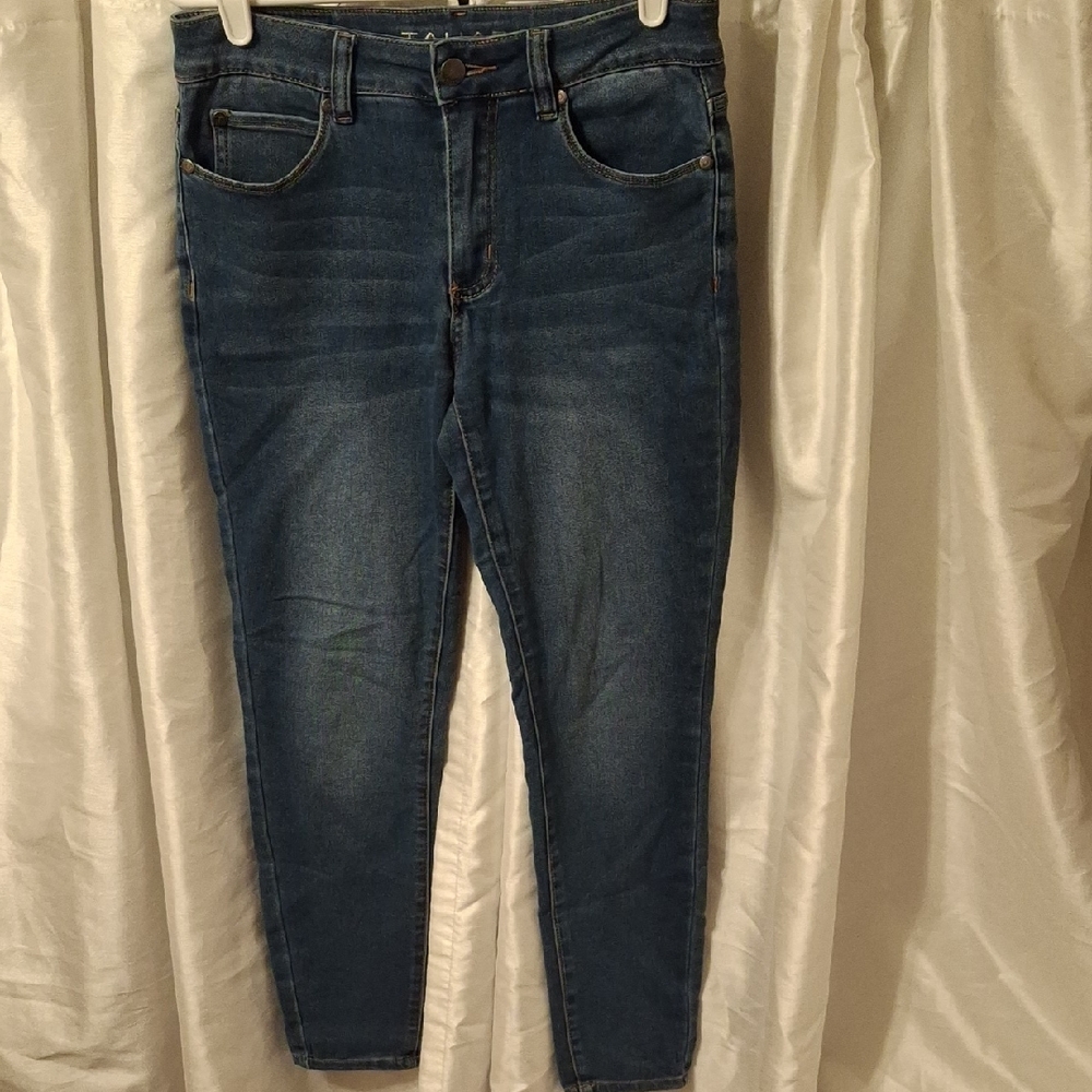 Tahari Blue Skinny Jeans 2/26 💙💙💙💙